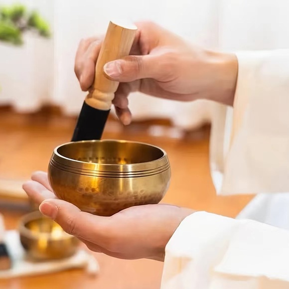 Other - Hammered brass singing bowl